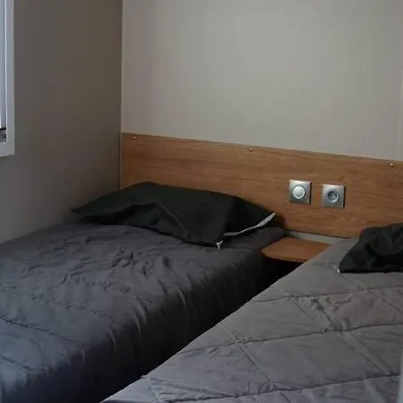 Mobil-home Vi 12 A - La Carabasse - Siblu Avec Piscine * Vias