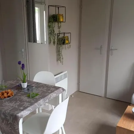 Apartment Mobil-home Vi 12 A - La Carabasse - Siblu Avec Piscine Vias