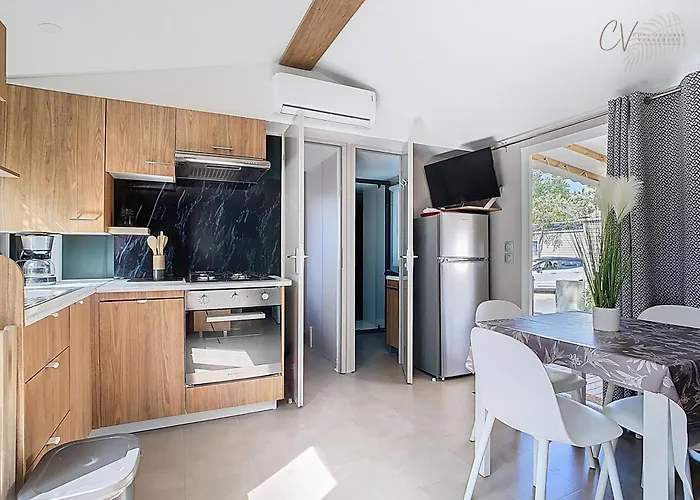 Apartament Mobil-home Vi 12 A - La Carabasse - Siblu Avec Piscine Payante *