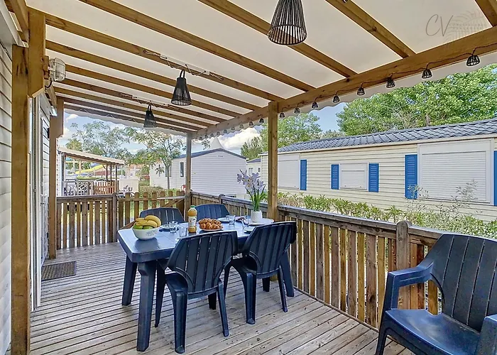 Mobil-home Vi 12 A - La Carabasse - Siblu Avec Piscine Payante * Vias